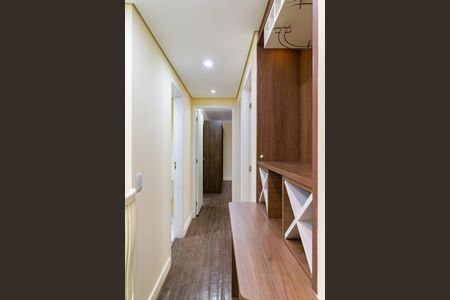 Apartamento para alugar com 68m², 3 quartos e 1 vagaCorredor