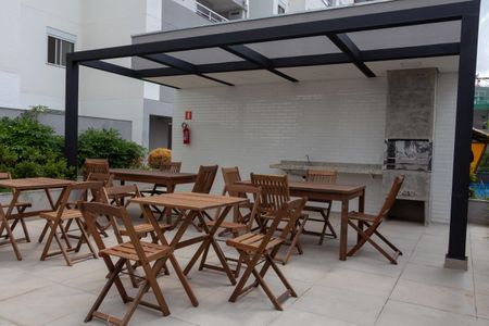 Apartamento à venda com 45m², 2 quartos e 1 vagaÁrea comum