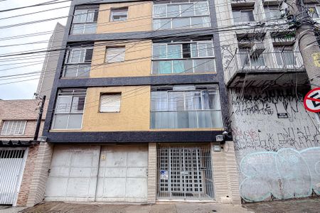 Apartamento à venda com 75m², 2 quartos e sem vaga Apartamento à venda com 75m², 2 quartos e sem vagaFachada - Plaquinha