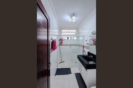 Apartamento à venda com 75m², 2 quartos e sem vaga Apartamento à venda com 75m², 2 quartos e sem vagaBanheiro