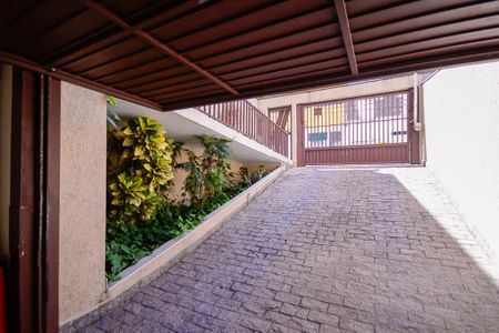 Casa à venda com 280m², 3 quartos e 3 vagasGaragem