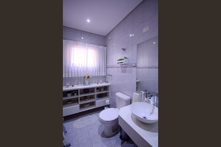 Casa à venda com 280m², 3 quartos e 3 vagasLavabo