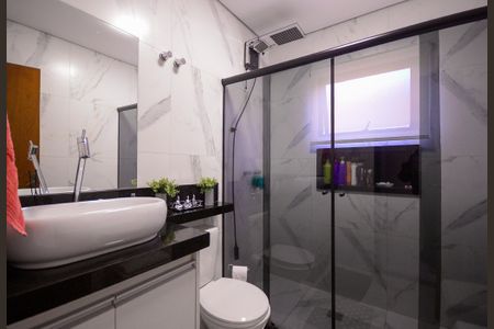 Casa à venda com 280m², 3 quartos e 3 vagasBanheiro da Suíte