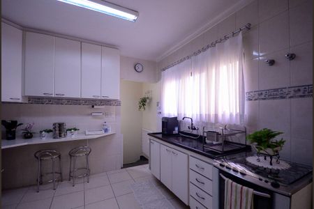 Casa à venda com 280m², 3 quartos e 3 vagasCozinha
