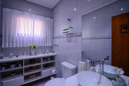 Casa à venda com 280m², 3 quartos e 3 vagasLavabo