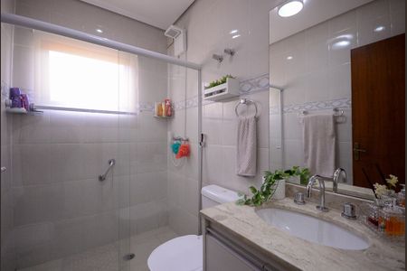 Casa à venda com 280m², 3 quartos e 3 vagasBanheiro 2