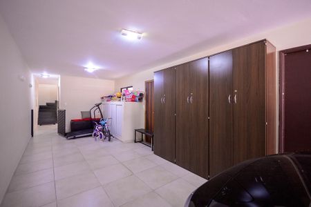 Casa à venda com 280m², 3 quartos e 3 vagasGaragem