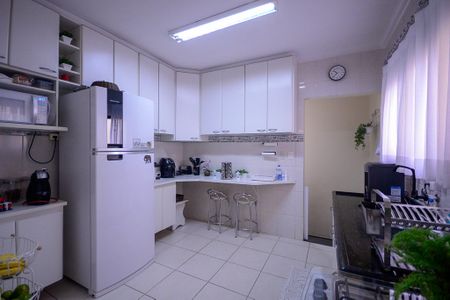 Casa à venda com 280m², 3 quartos e 3 vagasCozinha