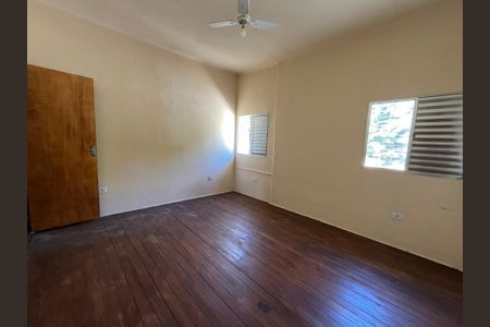 Casa para alugar com 100m², 3 quartos e 1 vagaQuarto