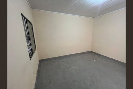 Casa para alugar com 100m², 3 quartos e 1 vagaQuarto
