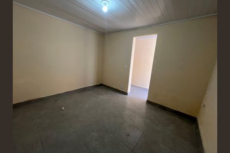 Casa para alugar com 100m², 3 quartos e 1 vagaQuarto