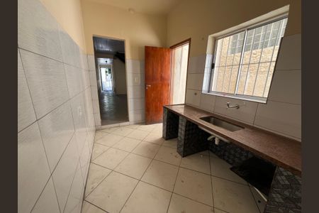 Casa para alugar com 100m², 3 quartos e 1 vagaCozinha