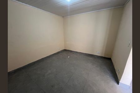 Casa para alugar com 100m², 3 quartos e 1 vagaQuarto