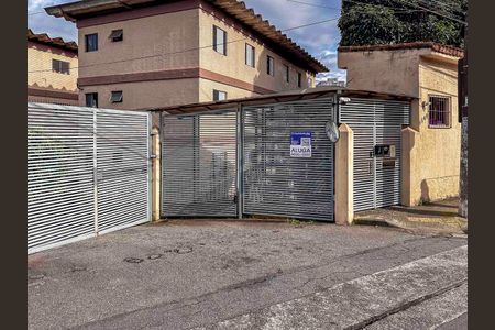 Apartamento para alugar com 75m², 3 quartos e 1 vaga Apartamento para alugar com 75m², 3 quartos e 1 vagaFachada e portaria