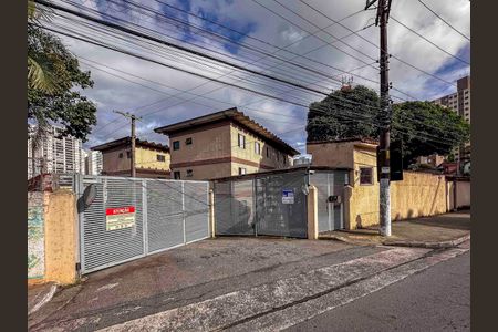 Apartamento para alugar com 75m², 3 quartos e 1 vaga Apartamento para alugar com 75m², 3 quartos e 1 vagaFachada e portaria