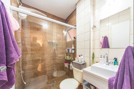 Apartamento para alugar com 75m², 3 quartos e 1 vaga Apartamento para alugar com 75m², 3 quartos e 1 vagaBanheiro