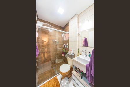 Banheiro de apartamento para alugar com 3 quartos, 75m² em Baeta Neves, São Bernardo do Campo