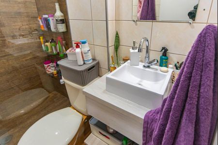 Apartamento para alugar com 75m², 3 quartos e 1 vaga Apartamento para alugar com 75m², 3 quartos e 1 vagaBanheiro