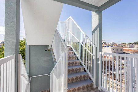 Studio à venda com 36m², 1 quarto e sem vagaEscada