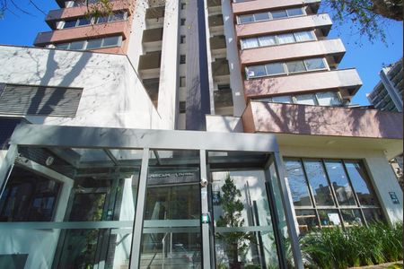 Apartamento à venda com 49m², 1 quarto e 1 vagaFachada e Portaria