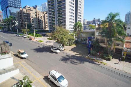 Suíte - Vista de apartamento à venda com 1 quarto, 49m² em Boa Vista, Porto Alegre