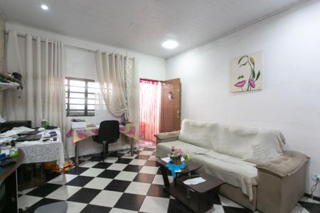 Casa para alugar com 150m², 2 quartos e 3 vagas Casa para alugar com 150m², 2 quartos e 3 vagasSala