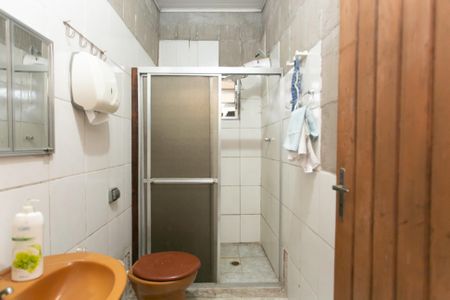 Casa para alugar com 150m², 2 quartos e 3 vagas Casa para alugar com 150m², 2 quartos e 3 vagasBanheiro social 2
