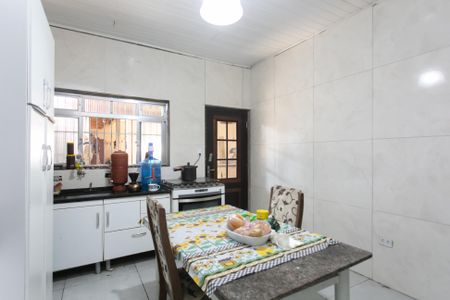 Casa para alugar com 150m², 2 quartos e 3 vagas Casa para alugar com 150m², 2 quartos e 3 vagasCozinha
