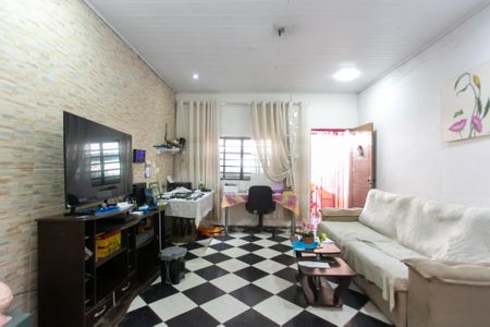Casa para alugar com 150m², 2 quartos e 3 vagas Casa para alugar com 150m², 2 quartos e 3 vagasSala