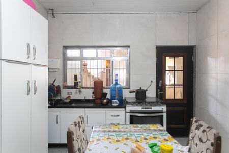 Casa para alugar com 150m², 2 quartos e 3 vagas Casa para alugar com 150m², 2 quartos e 3 vagasCozinha