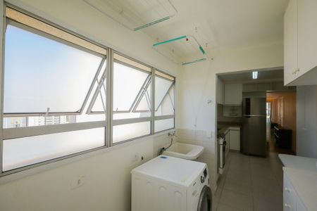 Apartamento à venda com 90m², 2 quartos e 2 vagasÁrea de Serviço