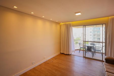 Apartamento à venda com 90m², 2 quartos e 2 vagasSala
