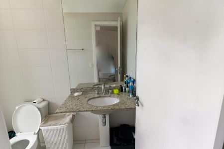 Apartamento à venda com 200m², 3 quartos e 3 vagasBanheiro da Suíte 3