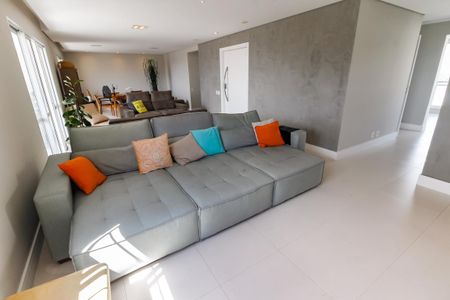 Sala 1 de apartamento à venda com 3 quartos, 200m² em Panamby, São Paulo