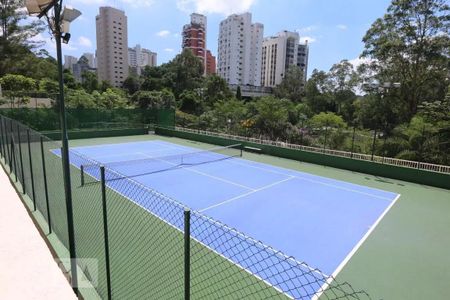 Apartamento à venda com 200m², 3 quartos e 3 vagasÁrea comum - Quadra Esportiva