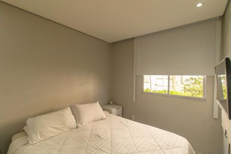 Quarto 2 de apartamento para alugar com 2 quartos, 51m² em Pinheirinho, Curitiba