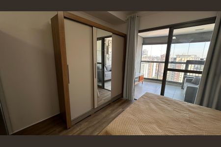 Studio à venda com 32m², 1 quarto e 1 vaga Studio à venda com 32m², 1 quarto e 1 vagaStudio