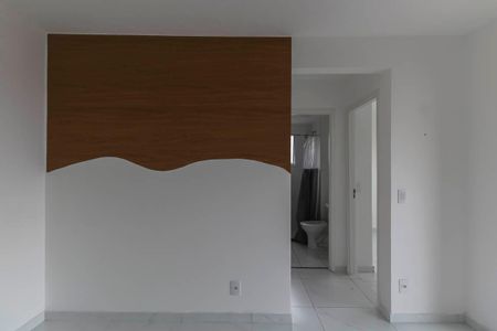 Apartamento para alugar com 2 quartos, 40m² em Vila Tolstoi, São Paulo