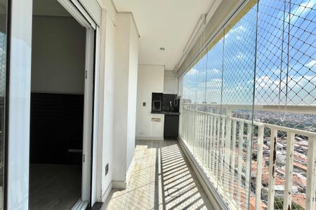 Apartamento à venda com 45m², 1 quarto e 1 vaga Apartamento à venda com 45m², 1 quarto e 1 vagaVaranda