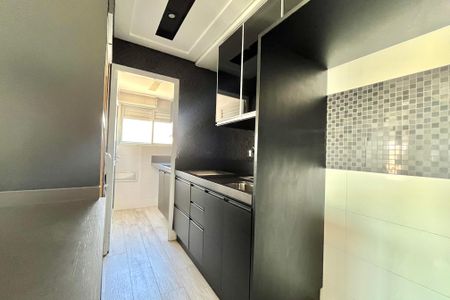 Apartamento à venda com 45m², 1 quarto e 1 vaga Apartamento à venda com 45m², 1 quarto e 1 vagaCozinha