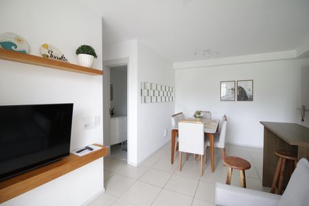 Sala de apartamento à venda com 3 quartos, 64m² em Jacarepaguá, Rio de Janeiro