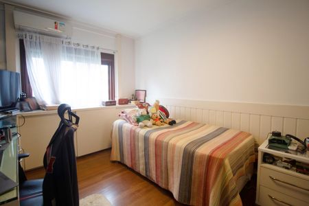 Apartamento à venda com 244m², 3 quartos e 3 vagasQuarto 3