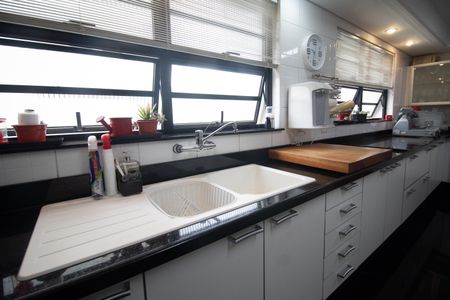 Apartamento à venda com 244m², 3 quartos e 3 vagasCozinha