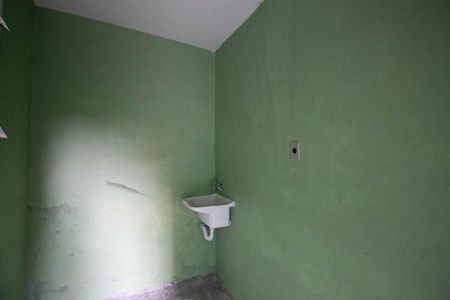 Casa à venda com 150m², 4 quartos e 2 vagasárea de Serviço casa 1