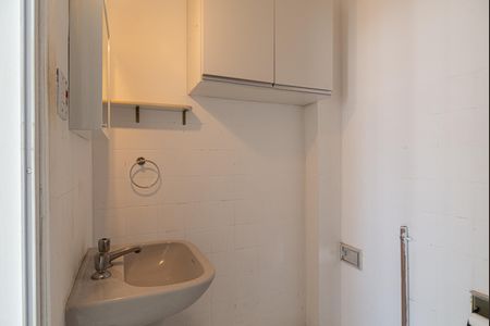 Banheiro de kitnet/studio à venda com 1 quarto, 44m² em Centro Histórico de São Paulo, São Paulo