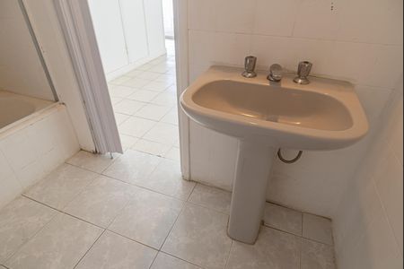 Studio à venda com 44m², 1 quarto e sem vagaBanheiro