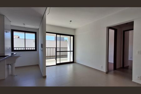 Sala de apartamento à venda com 2 quartos, 64m² em Jardim Chapadão, Campinas