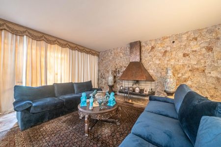 Casa à venda com 455m², 3 quartos e 8 vagasSala 2