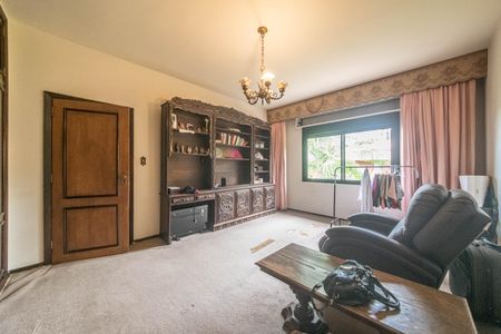 Casa à venda com 455m², 3 quartos e 8 vagasQuarto 1