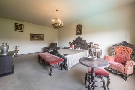 Casa à venda com 455m², 3 quartos e 8 vagasSuíte